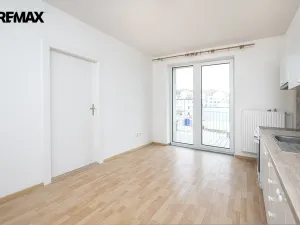 Pronájem bytu 1+1, Strakonice - Strakonice II, Komenského, 52 m2