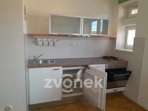 Pronájem bytu 2+kk, Vsetín, Na Plavisku, 42 m2