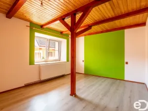 Prodej rodinného domu, Opařany, 140 m2
