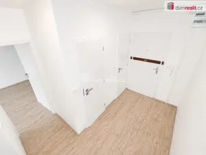 Pronájem bytu 2+kk, Praha - Braník, Nad lesním divadlem, 48 m2
