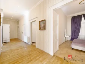 Pronájem bytu 3+1, Praha, 114 m2