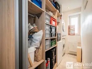Prodej bytu 2+1, Neratovice, Čtvercová, 60 m2