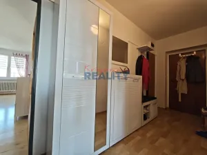 Pronájem bytu 3+1, České Budějovice - České Budějovice 7, Komenského, 77 m2