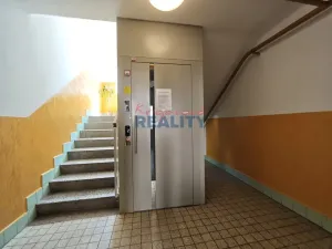 Pronájem bytu 3+1, České Budějovice - České Budějovice 7, Komenského, 77 m2