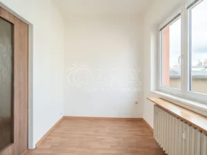 Pronájem bytu 2+kk, Praha - Malešice, Malešická, 63 m2