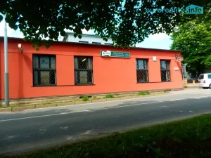Pronájem restaurace, Praha - Dubeč, Městská, 322 m2