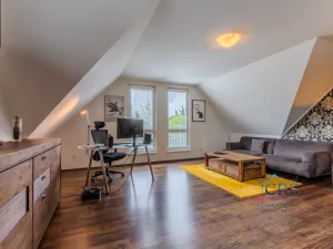 Prodej rodinného domu, Hostivice, 242 m2