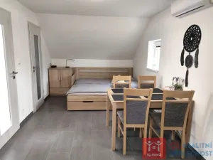 Prodej ubytování, Dyjákovice, 206 m2