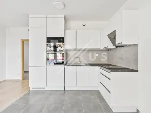 Pronájem bytu 3+kk, Praha - Strašnice, Strančická, 71 m2