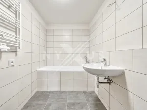 Pronájem bytu 3+kk, Praha - Strašnice, Strančická, 71 m2