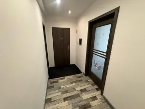 Prodej bytu 3+1, Jičín, Komenského náměstí, 86 m2