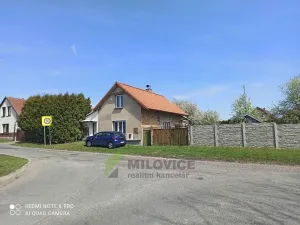 Prodej rodinného domu, Milovice, Družstevní, 50 m2