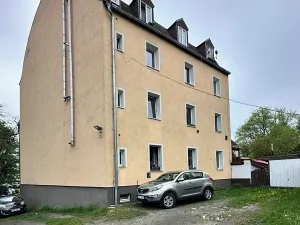 Prodej bytu 2+1, Karlovy Vary, Nejdecká, 55 m2