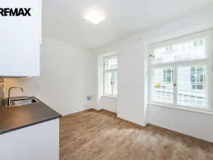 Prodej kanceláře, Praha - Vršovice, Černomořská, 20 m2