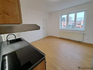 Pronájem bytu 2+kk, Zlín, Podvesná IX, 50 m2