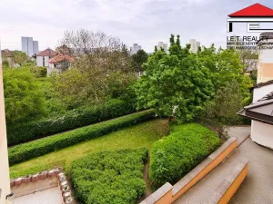 Pronájem bytu 3+1, Praha - Libeň, Společná, 66 m2