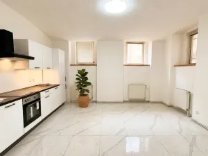 Prodej bytu 3+1, Teplice, Kollárova, 106 m2