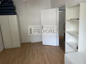 Pronájem bytu 2+1, Praha - Košíře, náměstí Josefa Machka, 60 m2