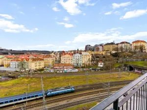 Pronájem bytu 2+kk, Praha - Vinohrady, Perucká, 41 m2