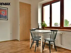 Pronájem bytu 2+kk, Hradec Králové - Pražské Předměstí, Nerudova, 46 m2