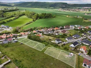 Prodej pozemku pro bydlení, Králův Dvůr - Levín, 4224 m2