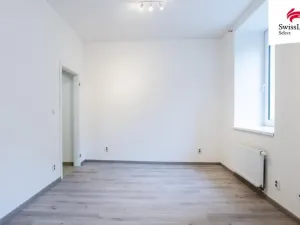 Pronájem bytu 1+1, Praha - Libeň, Střížkovská, 35 m2