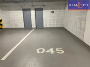 Pronájem bytu 1+kk, Praha, Gerstelova, 35 m2