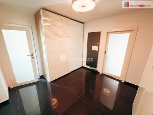 Prodej rodinného domu, Říčany, Strmá, 160 m2
