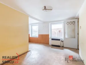 Prodej rodinného domu, Hluk, Hlavní, 166 m2