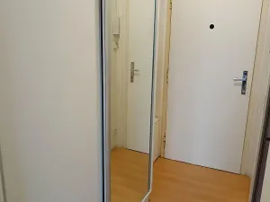 Pronájem bytu 1+kk, Praha - Stodůlky, Hábova, 33 m2