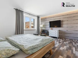Prodej rodinného domu, Rašovice, 195 m2