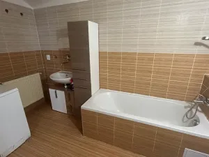 Pronájem bytu 2+1, Hostinné, Dolní brána, 70 m2