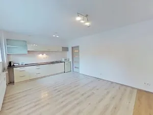 Pronájem bytu 1+kk, Žďár nad Sázavou, Kovářova, 32 m2