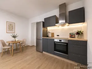 Pronájem bytu 2+kk, Olomouc, kpt. Nálepky, 40 m2
