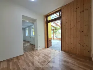 Pronájem bytu 1+kk, Dobruška, Šubertovo nám., 30 m2