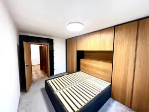 Pronájem bytu 2+1, Ostrava - Poruba, 1. československého armádního sboru, 58 m2
