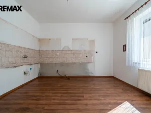 Prodej rodinného domu, Třebíč - Stařečka, Sucheniova, 200 m2