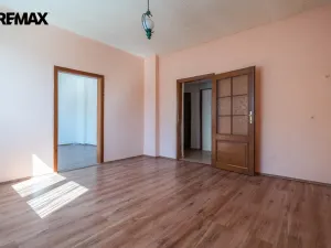 Prodej rodinného domu, Třebíč - Stařečka, Sucheniova, 200 m2