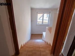 Prodej rodinného domu, Třebíč - Stařečka, Sucheniova, 200 m2