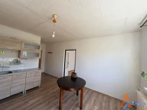 Pronájem bytu 1+1, Jirkov, Studentská, 35 m2