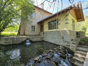 Prodej zemědělské usedlosti, Klatovy - Beňovy, 2222 m2