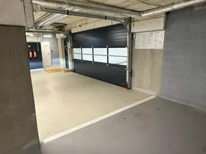 Pronájem bytu 1+kk, Praha, Kolmanova, 40 m2