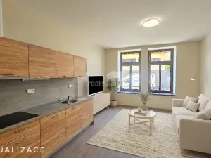 Pronájem bytu 2+kk, Kolín - Kolín IV, Školská, 46 m2