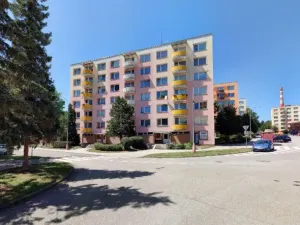 Prodej bytu 1+kk, Prachatice, nám. Přátelství, 22 m2