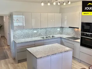 Pronájem bytu 4+kk, Opava, Kačírkova, 111 m2
