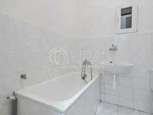 Pronájem bytu 1+kk, Praha - Libeň, Sokolovská, 18 m2