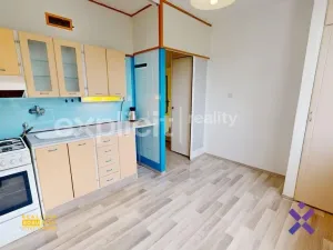 Pronájem bytu 1+1, Zlín, Kvítková, 32 m2