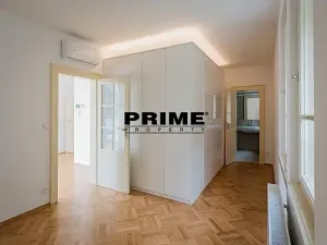 Pronájem bytu 2+kk, Praha - Hlubočepy, Pod Habrovou, 60 m2
