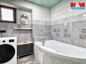 Prodej rodinného domu, Měcholupy - Milošice, 121 m2