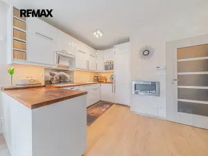 Prodej bytu 3+kk, Bašť, K Šíbrovce, 81 m2